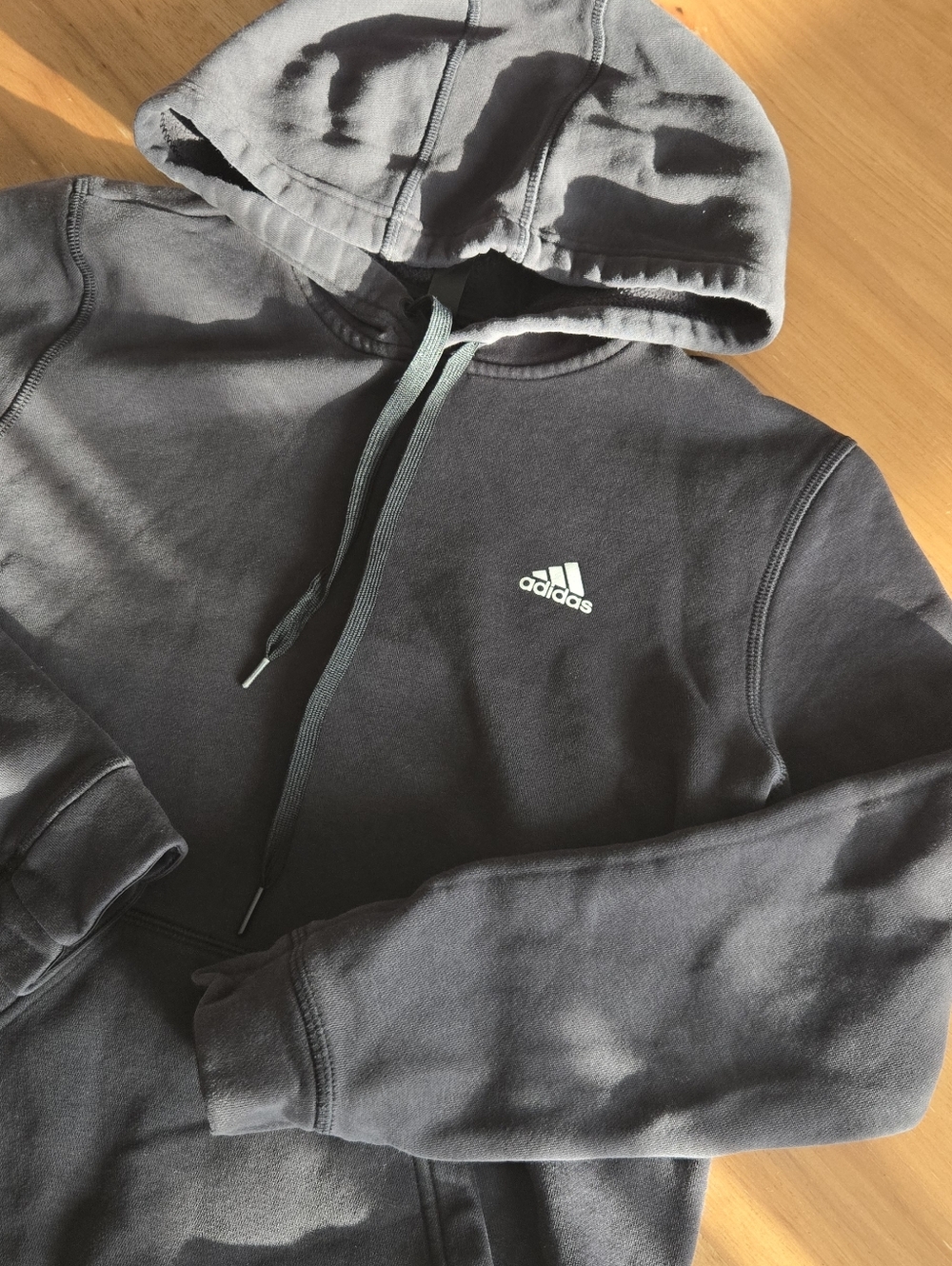 adidas | size s | black classic logo hoodie